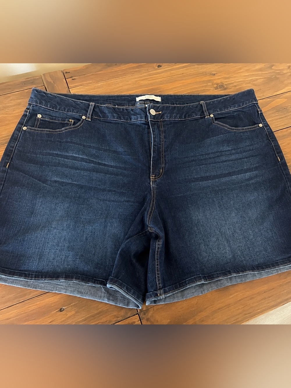 Cato Dark Wash Denim Jean Shorts Women’s Casual Plus Size 26W